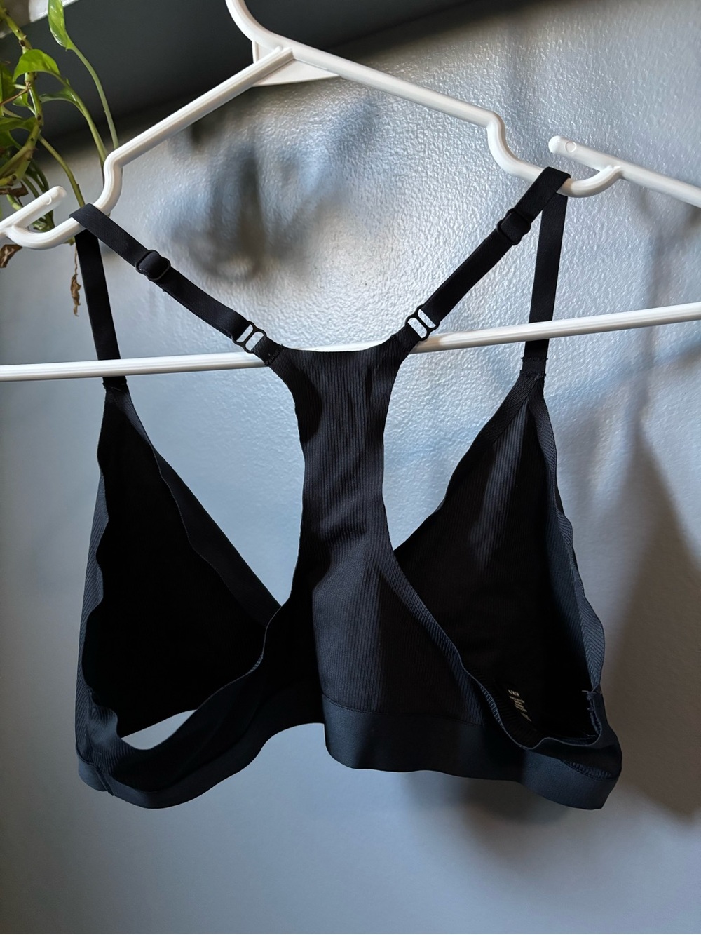 Skims Smooth Rib Racerback Triangle Bralette - Picture 2 of 5